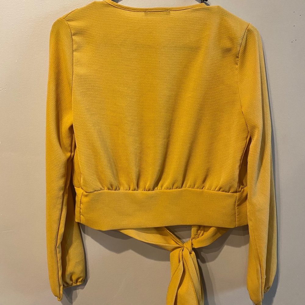 Tie Front Top - Picture 2 of 2